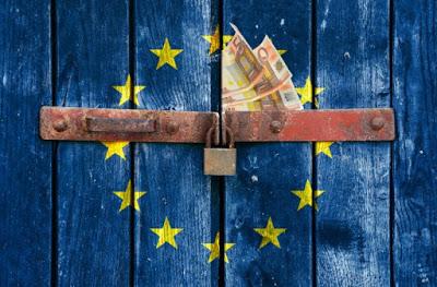 European Central Bank sticks with economic stimulus