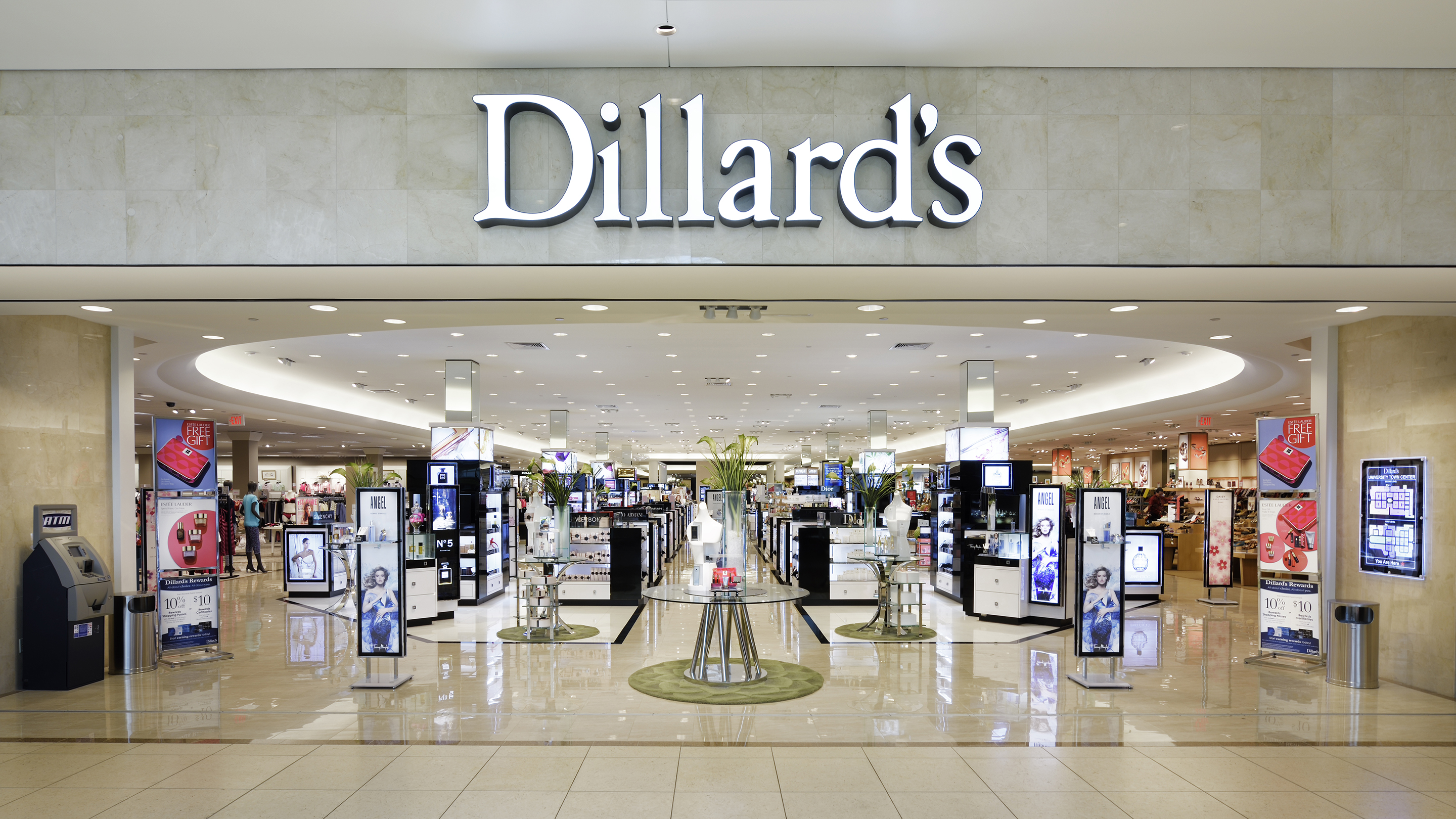 Dillard's Opens Earnings Season For Department Stores In Style