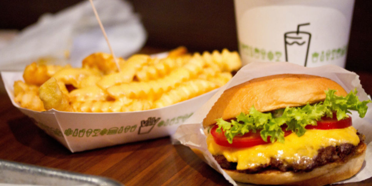 Shake Shack reports 4Q loss