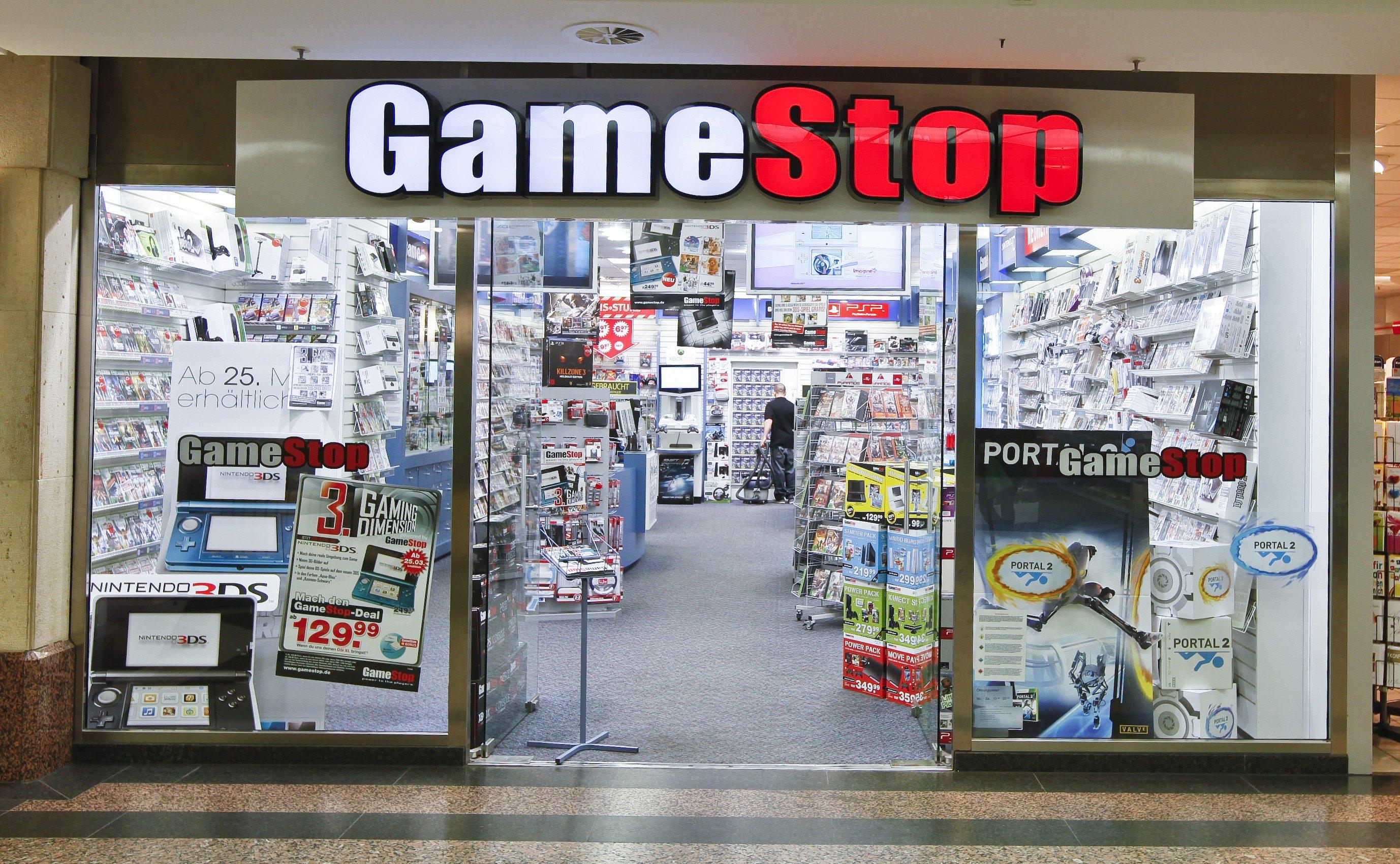 gamestop magnamalo