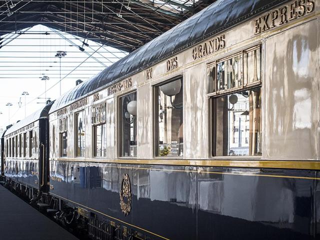 https://www.railwaygazette.com/uploads/pics/tn_fr-orientexpress-credit-lola_hakimian.jpg