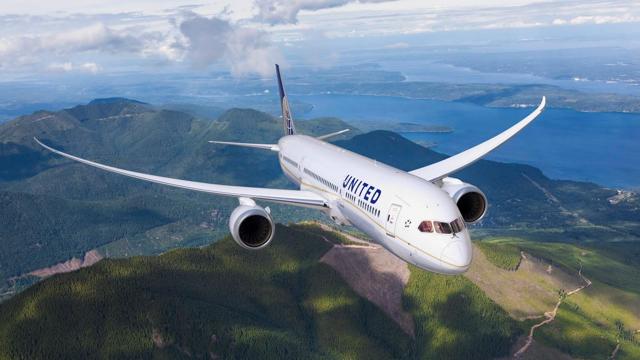 Boeing 787 United Airlines (In Search of Alpha AeroAnalysis & Aerospace Forum)