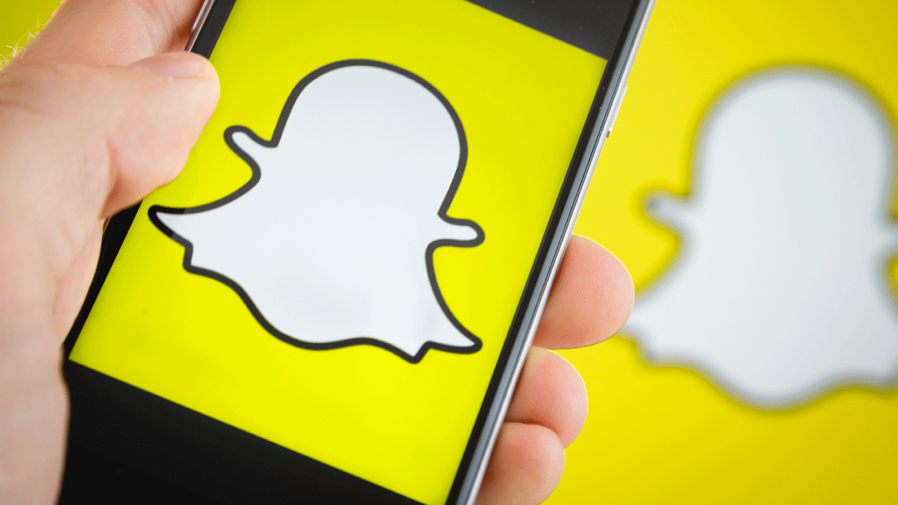 Snap Inc: Bar Set High Ahead Of Earnings Day - Snap Inc. (NYSE:SNAP ...