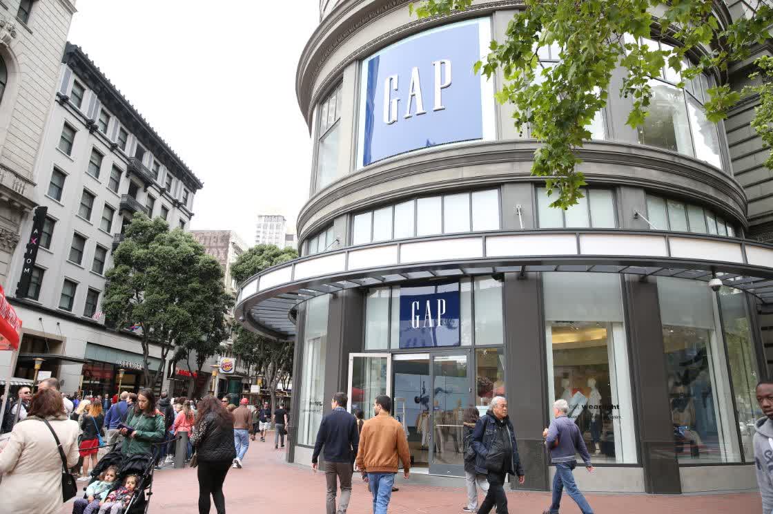 nearest gap store