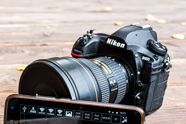 Nikon D850 Camera with Mobile Smartphone