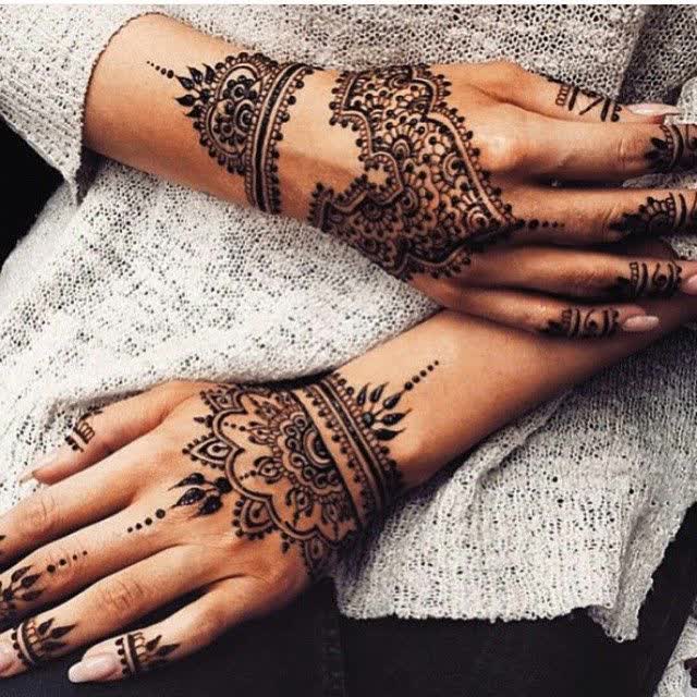 Here's Everything You Need To Know About Henna Tattoos