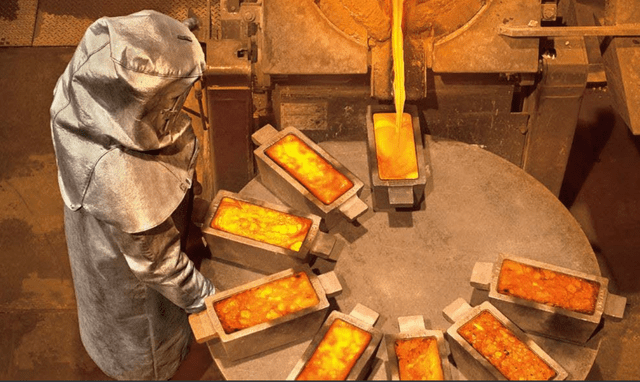 Gold Pour - Barrick Gold Operations