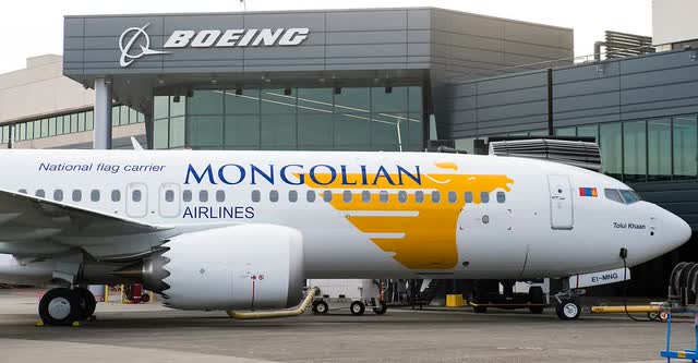 Boeing 737 MAX MIAT Mongolian Airlines
