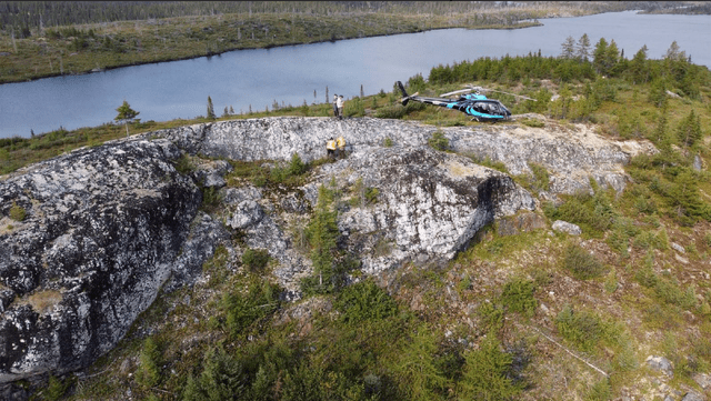 The CV5 outcropping pegmatite measures 220m x 40m