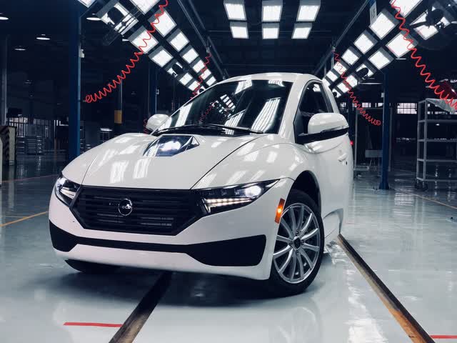 ElectraMeccanica to Begin Delivery of SOLO Cargo EV to Fleet and Commercial Customers in Second Quarter of 2022