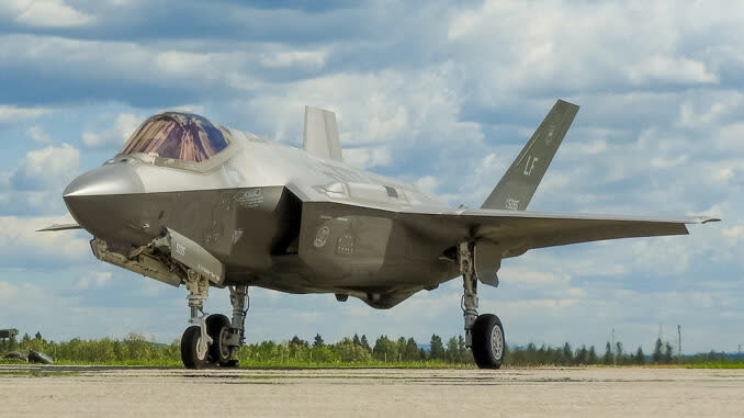 Canada Selects The F-35 And Enters Into Negotiations With Lockheed Martin For 88 Stealth Jets - The Aviationist