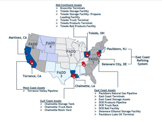 Oil refineries map