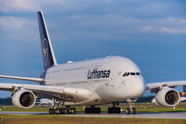 Airbus A380 Lufthansa aircraft return
