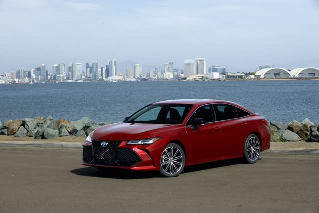 2022 Toyota Avalon, Touring edition