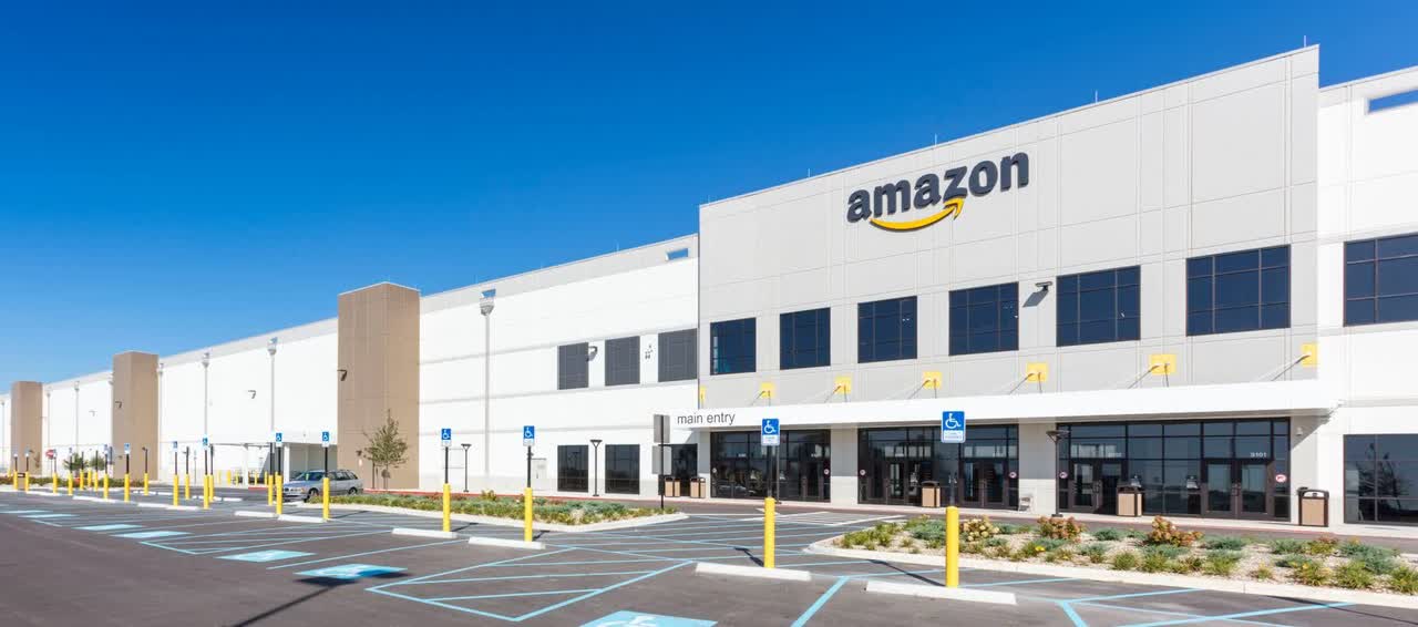 STAG Industrial owned Amazon distribution center