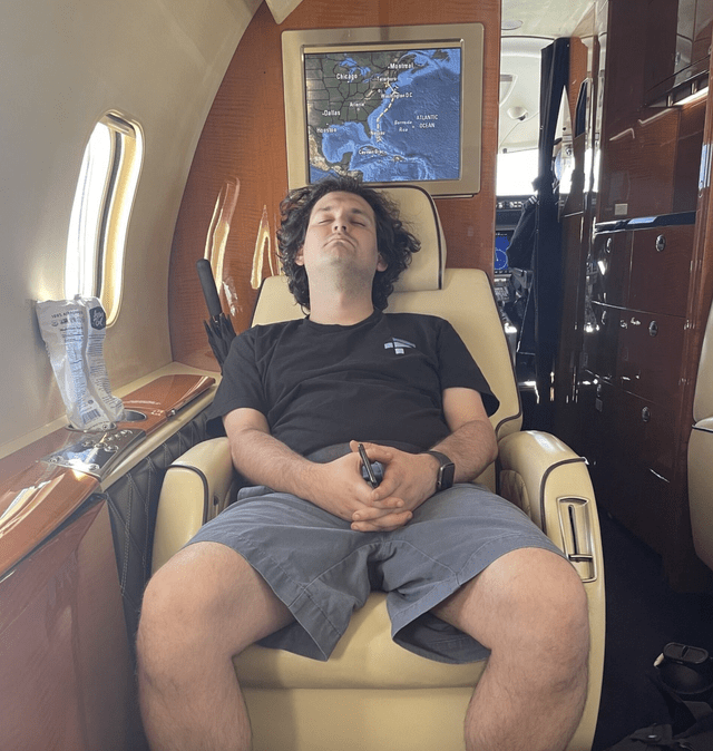 Sam Bankman Freed private jet