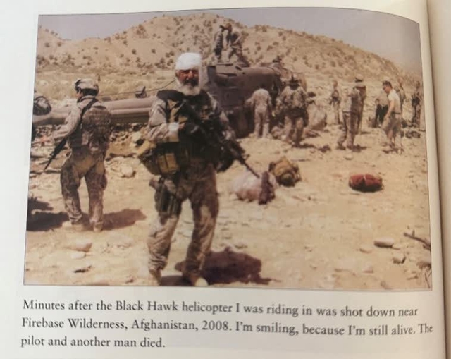 Black Hawk helicopter